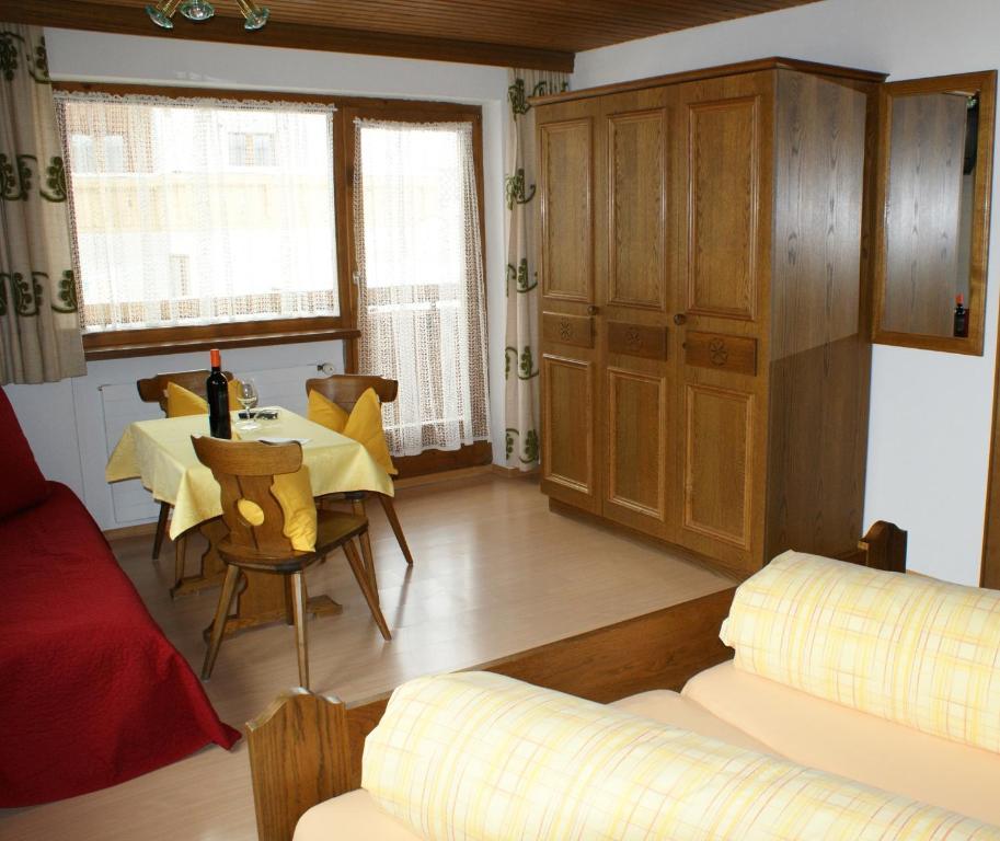 Sonnenhotel Soldanella Sonneck Samnaun Rom bilde